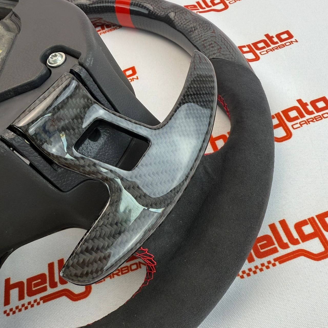 Ultimate OEM-Style Heated Gloss Black Carbon Fiber Steering Wheel for 2021–2025 Ford F-150 Raptor - Image 11